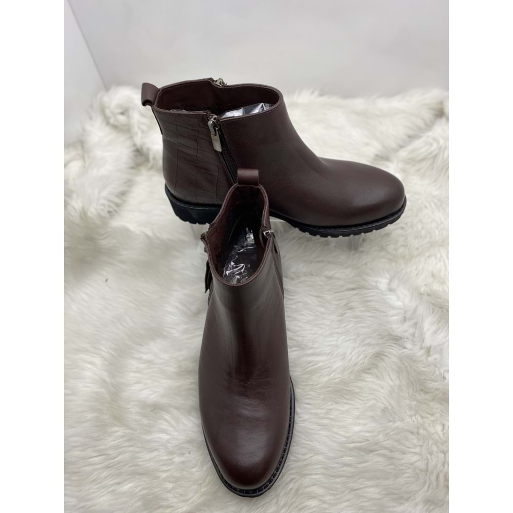 BURÇ GERÇEK DERİ ACI KAHVE ÇİFT FERMUARLI PÜSKÜL DETAYLI BİLEK BOY BOT (B1B) - ACI KAHVE - 37 - ST00943-ACI KAHVE-37