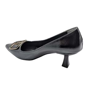 Çiğdem Kundura Serenova Kadın Suni Deri Stiletto Ayakkabı - Serenova - SİYAH-ALTIN-UZUN-TOPUK - 37
