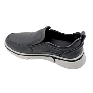 Voyager - M022 | Erkek Hakiki Deri Lastik Bağcıklı Casual Ayakkabı - SİYAH - 40