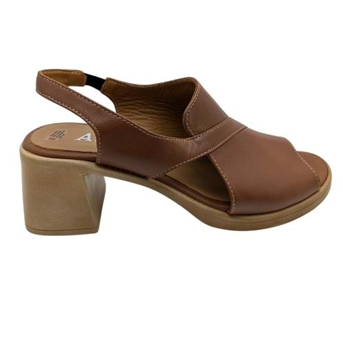Cristallo - Kadın Topuklu Sandalet - TABA - 40