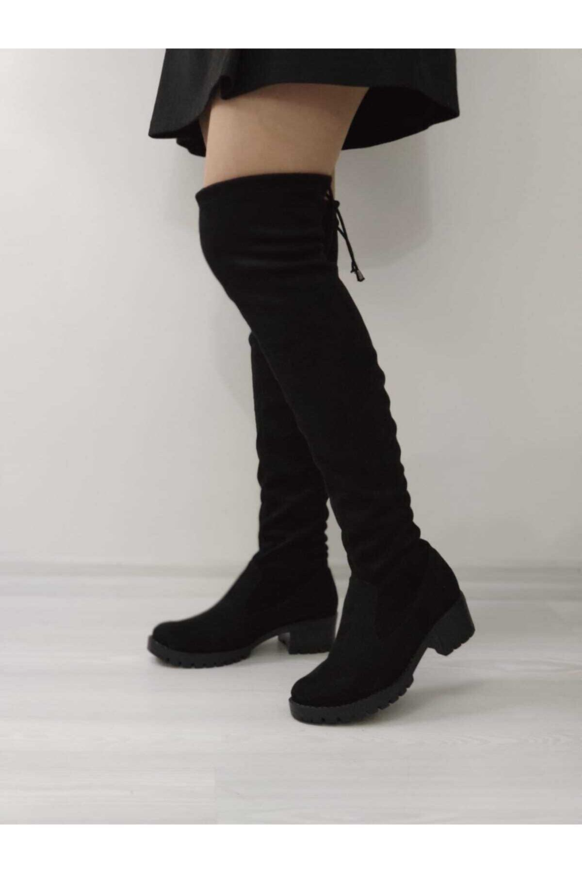 SİYAH