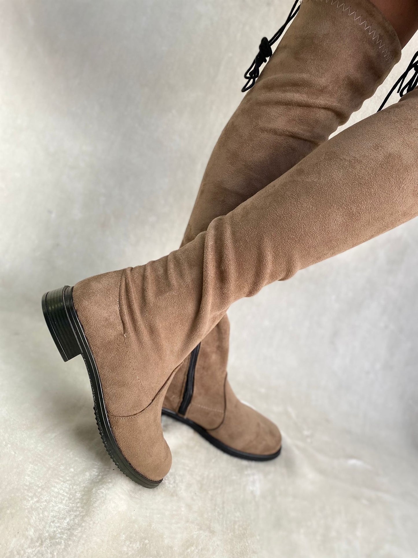 ÇİĞDEM KAPİÇİNO SÜET DİZ ÜSTÜ STREÇ ÇİZME - KAPİÇİNO
