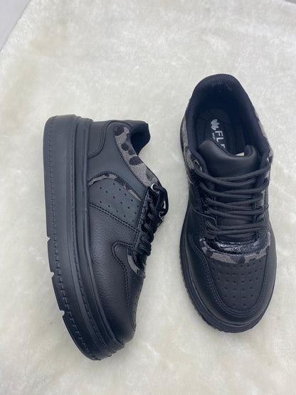 ÇİĞDEM SİYAH-GRİ LEOPAR DESENLİ YÜKSEK TABANLI KADIN GÜNLÜK SPOR SNEAKER - SİYAH GRİ