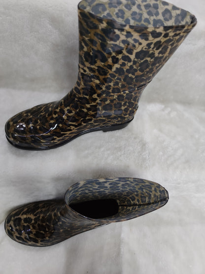 ULAŞ - ORTA BOY BAHÇE & LASTİK ÇİZME - LEOPAR