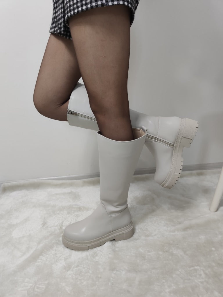 MJORA SİYAH DERİ KALIN TABAN DİZ ALTI KADIN ÇİZME (GNC Ç1) - BEJ