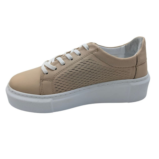 Wellfoot - 25067 | Kadın Hakiki Deri ve Ortopedik Günlük Spor Ayakkabı - BEJ