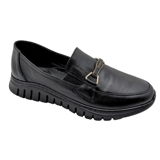 SİYAH