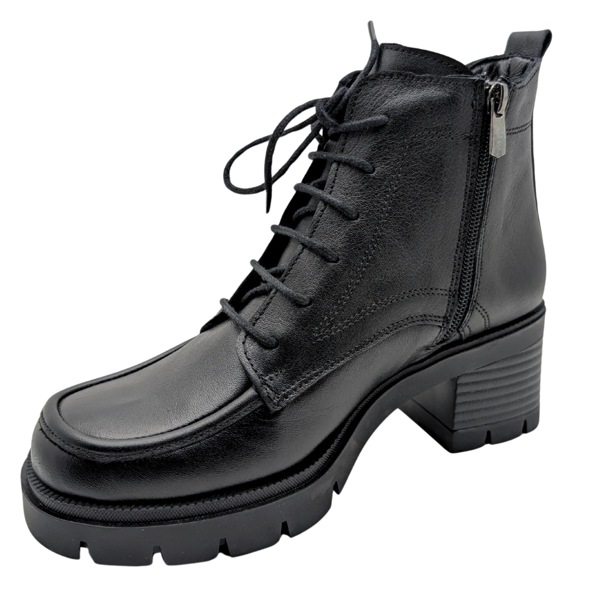 SİYAH